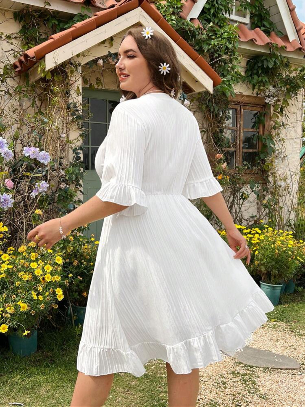 #1974 Lace Splicing V-Neck Dress With Ruffle Hem