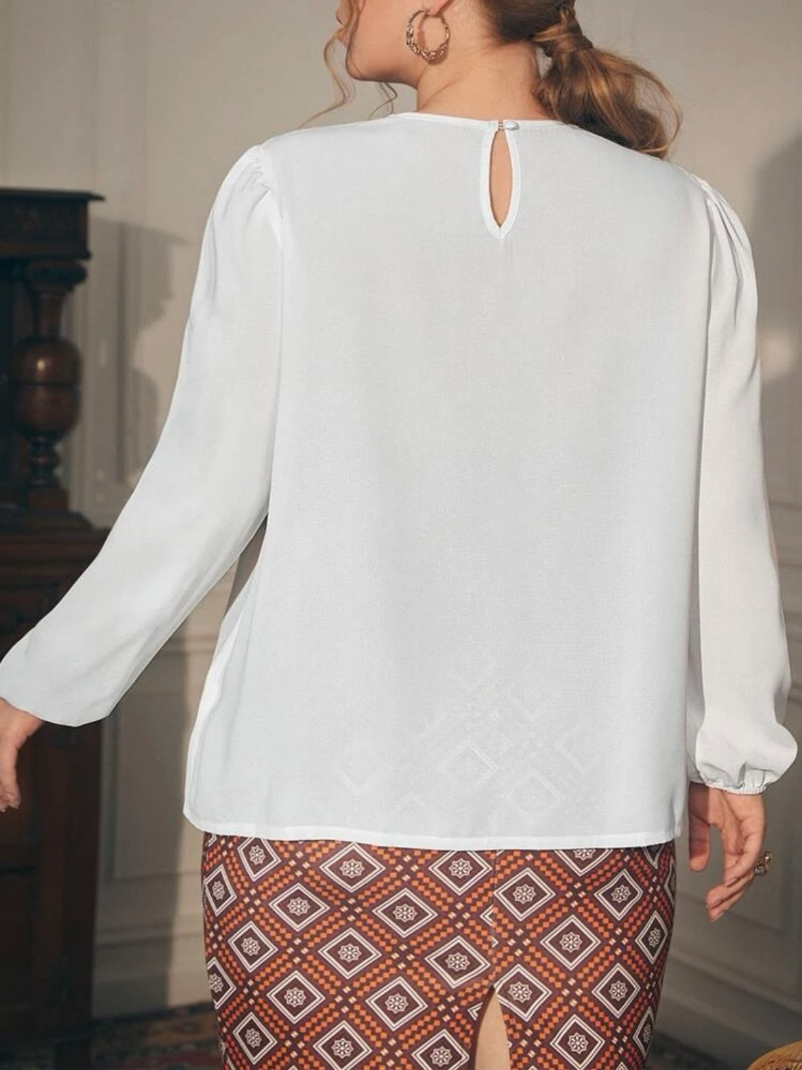 Lantern Sleeve Keyhole Back Blouse