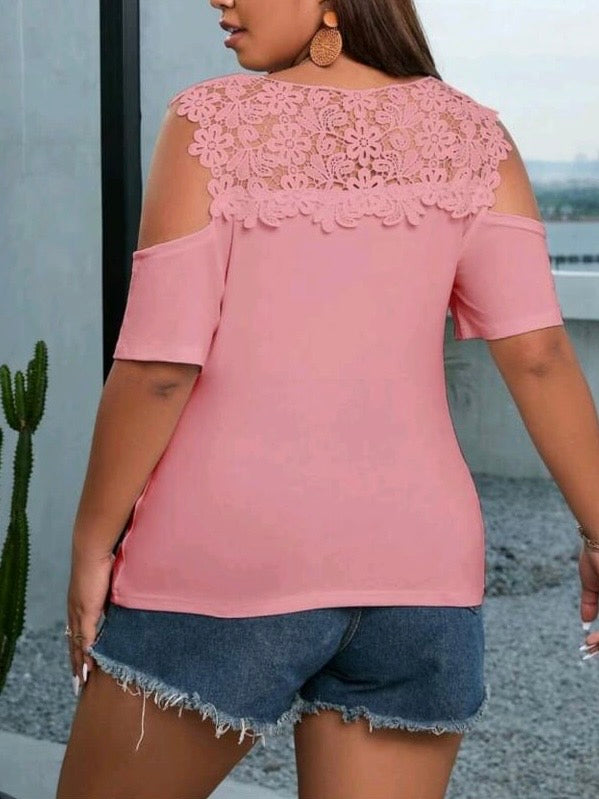 Lace Splicing Off-Shoulder Tee