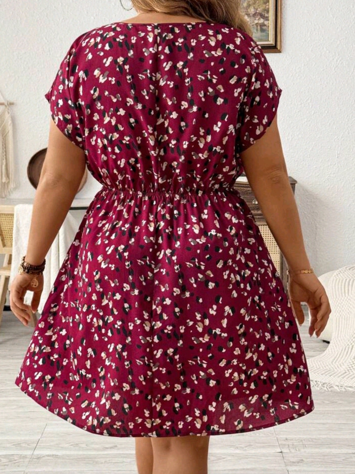 3355 Allover Print Round Neck Batwing Sleeve Dress