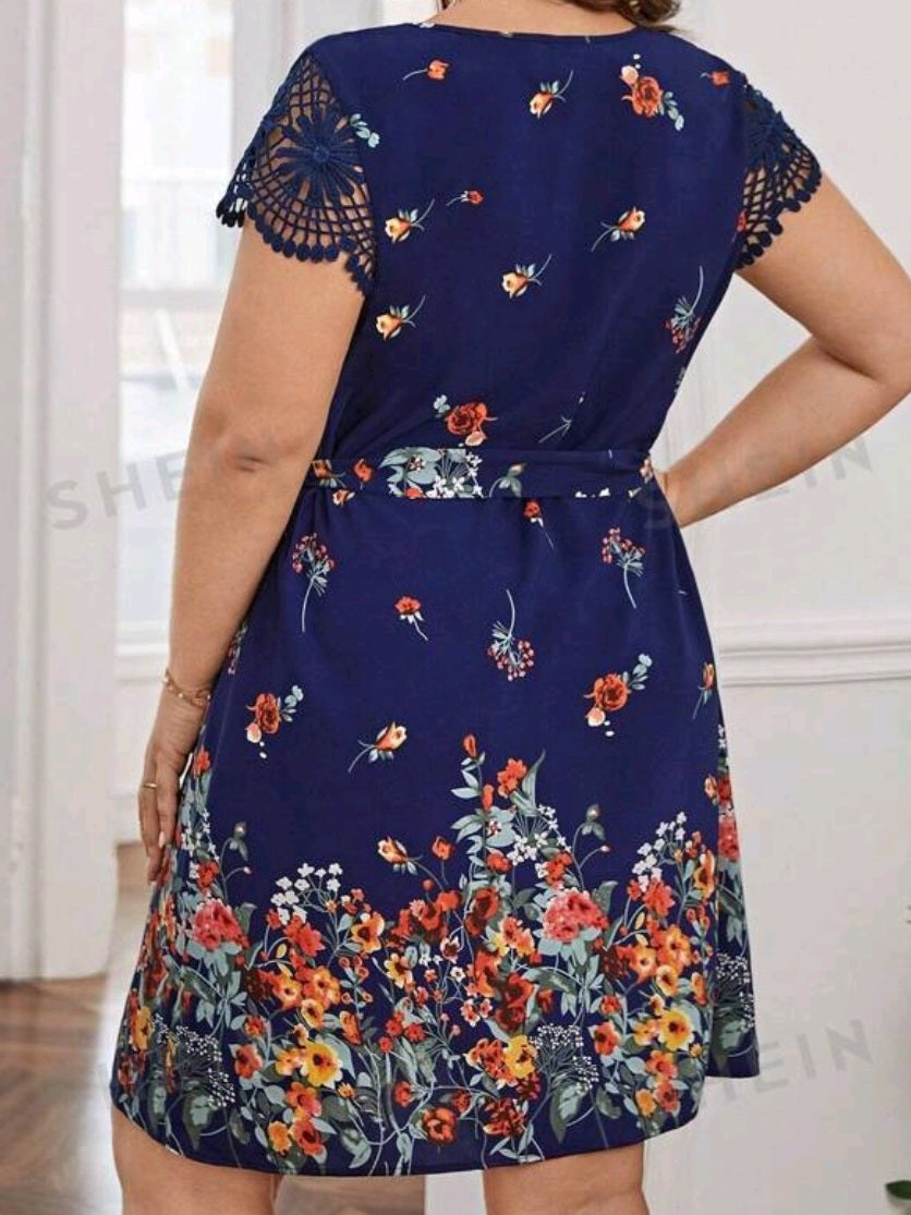 Floral Print Contrast Guipure Lace Belted Dress
