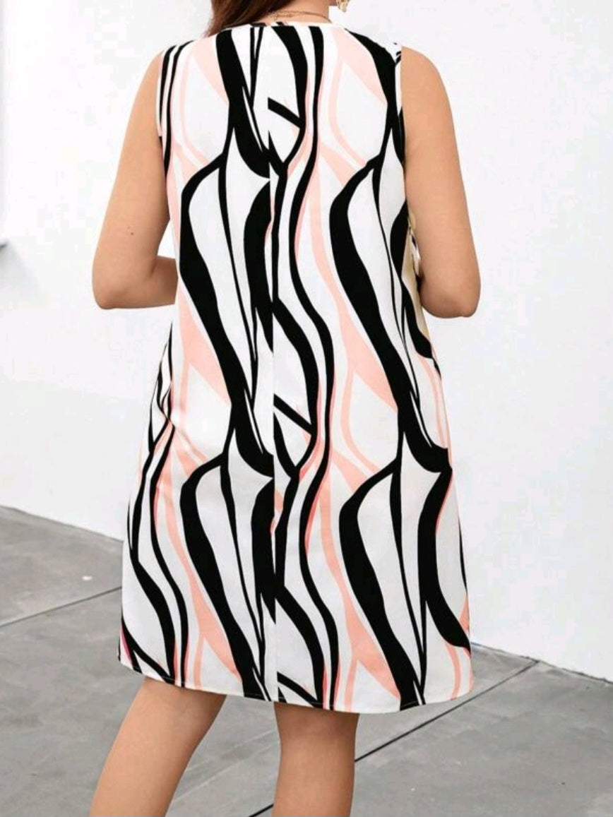 #8985 Asymmetrical Lines Print Sleeveless Straight Dress