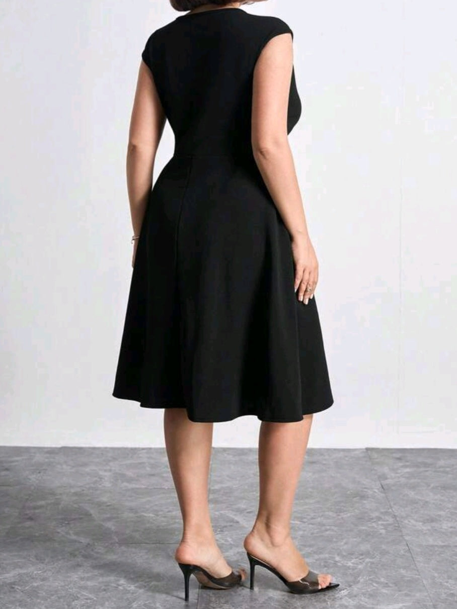 #1307 Solid Color Round Neck Dress (STRETCH)