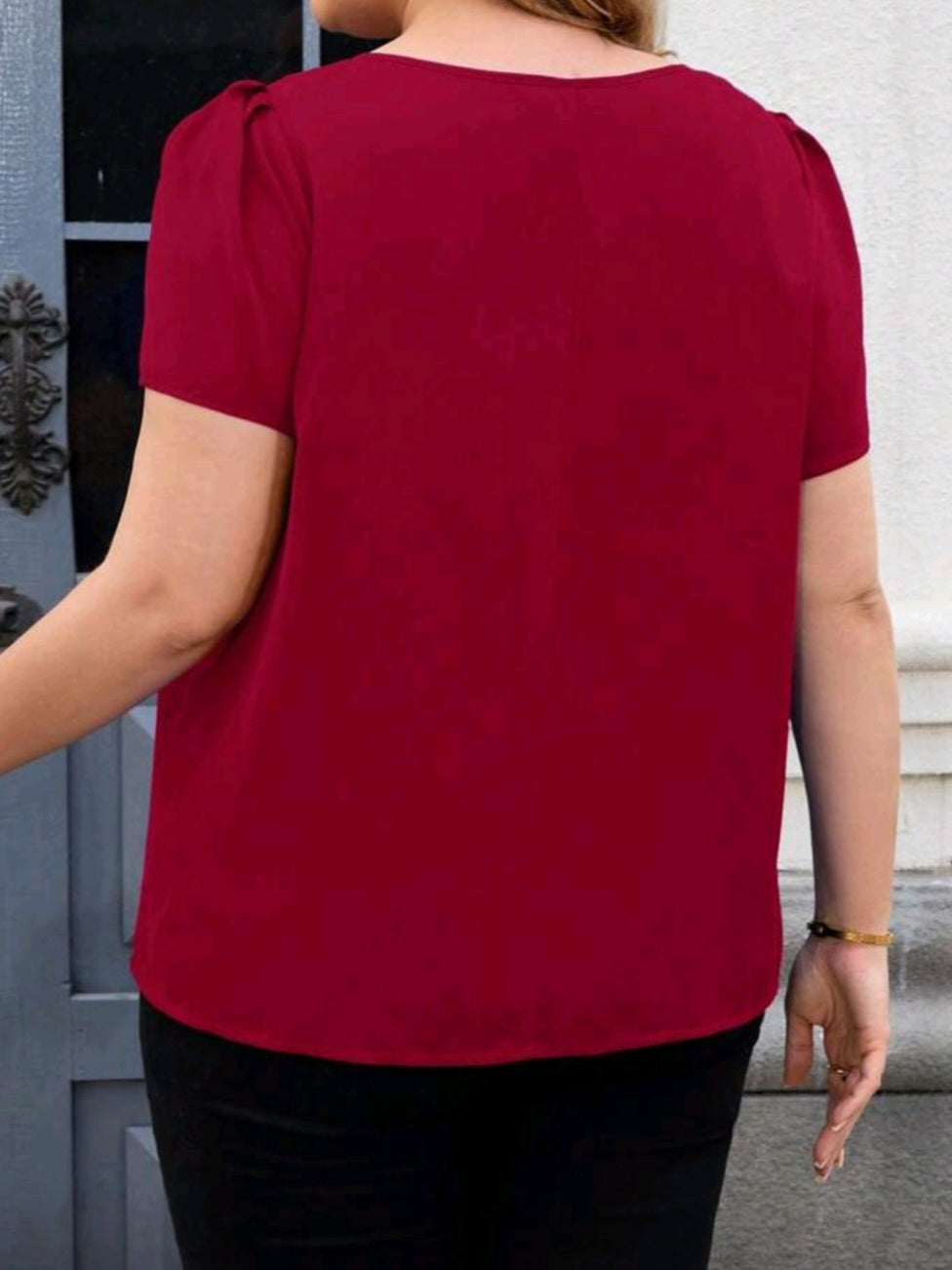 #0397 Hollow Out Twist Knot Short Sleeve Loose Blouse