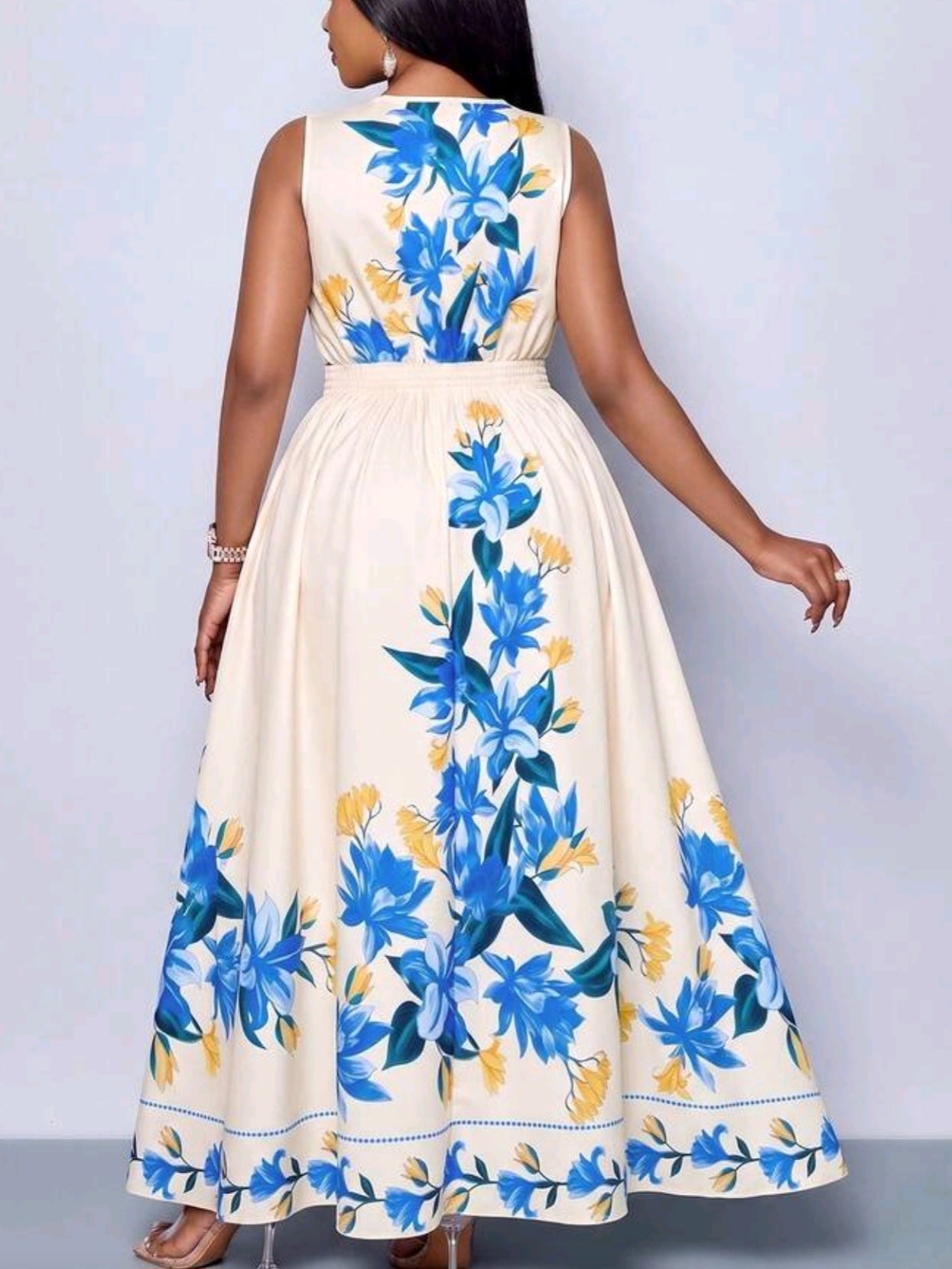 9485 Maxi Dress