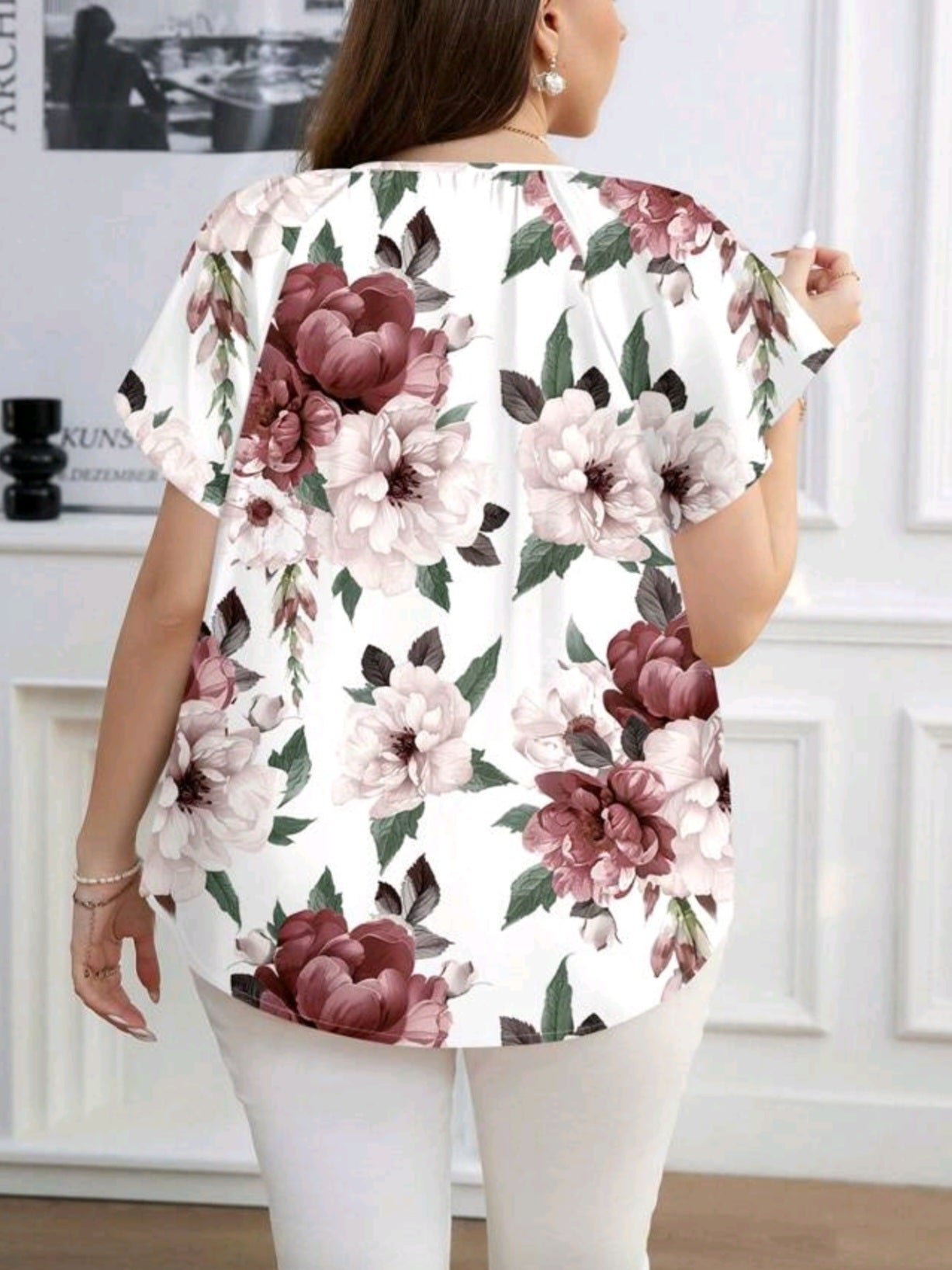 9111 Loose Floral Print Round Neck Blouse