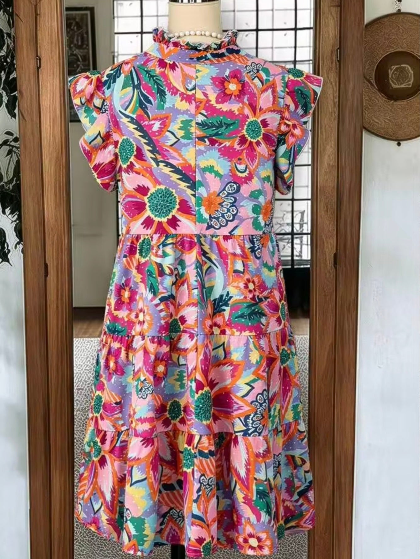 7799 Ruffle V-Neck Loose Dress