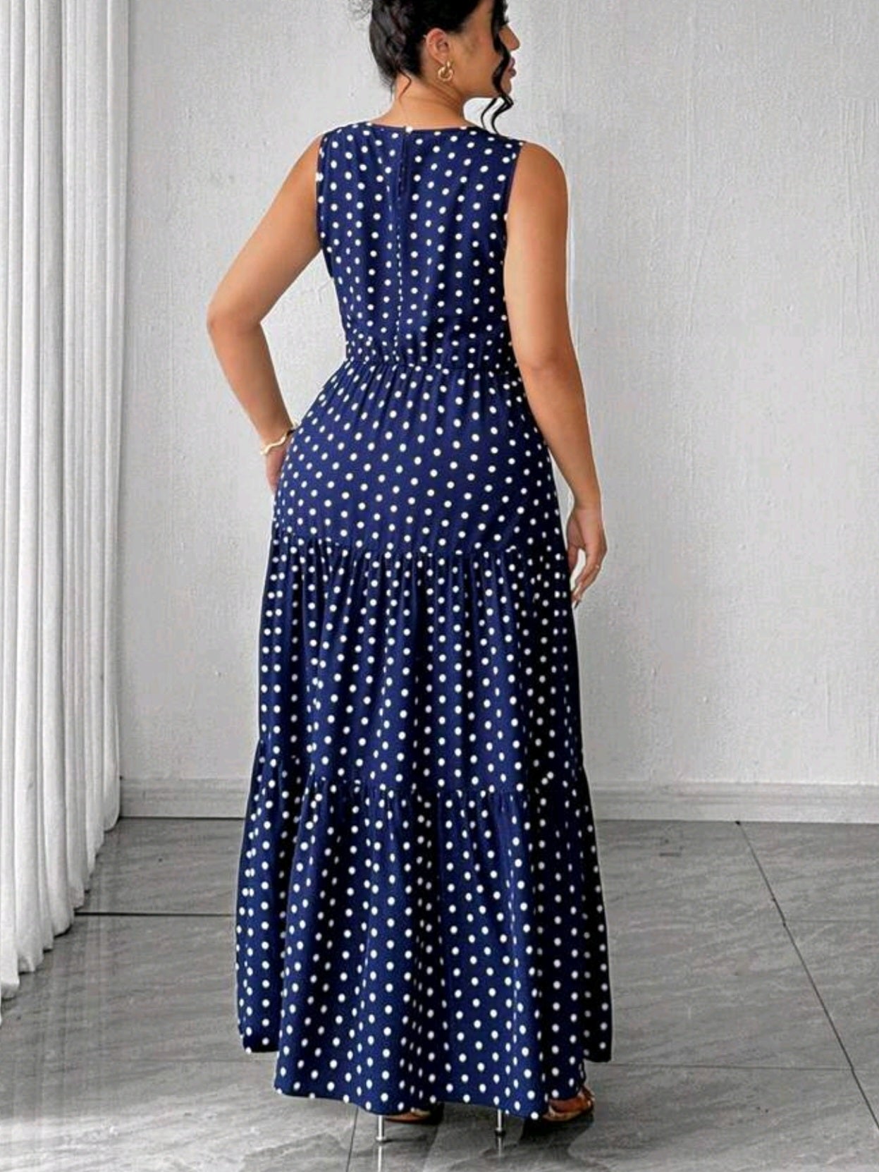 2489 Sleeveless Waist Cinched Flared Polka Dot Dress