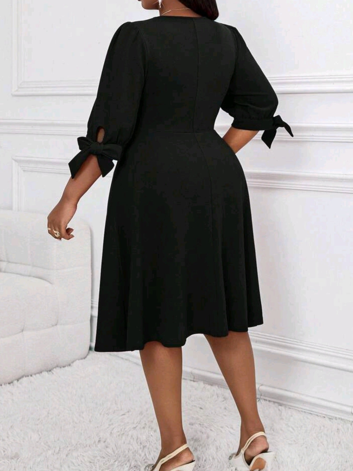 5073 Elegant Midi Dress