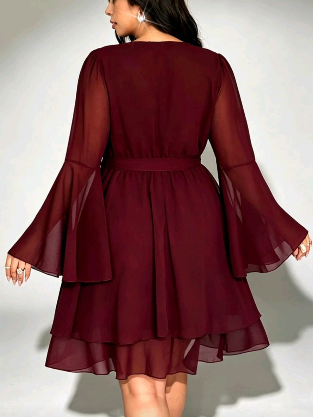 4661 V-Neck Waist Cinched A-Line Dress