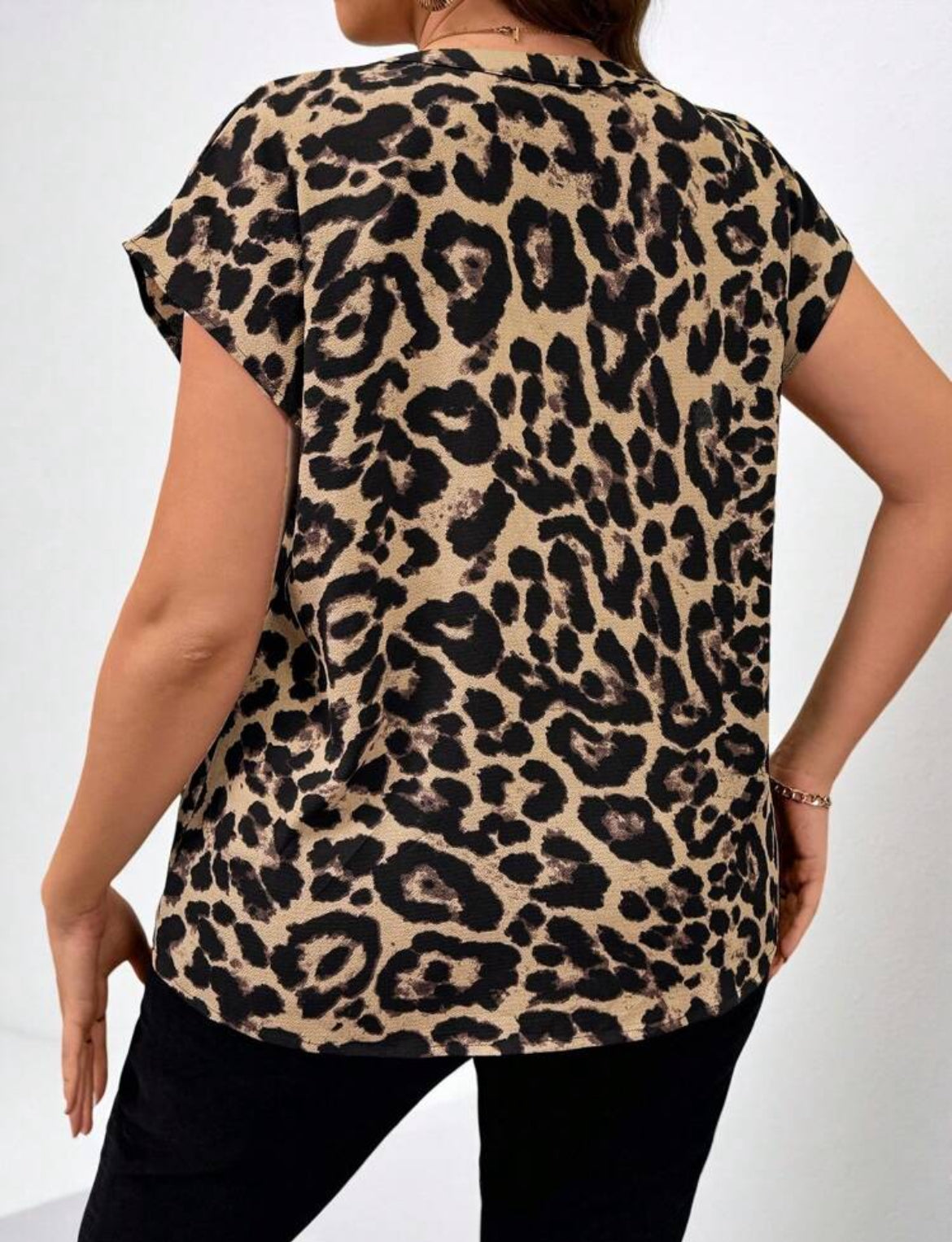 2853 Leopard Print V-Neck Short Sleeve Elegant Top
