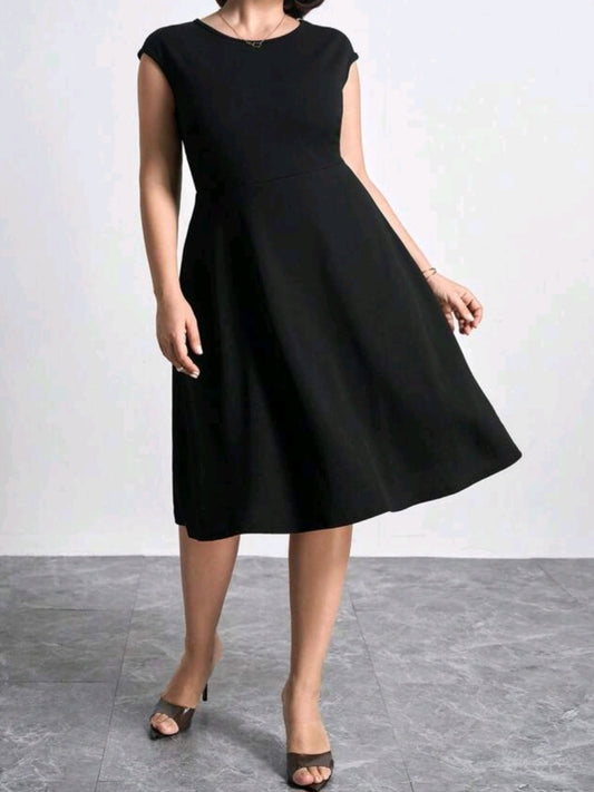#1307 Solid Color Round Neck Dress (STRETCH)