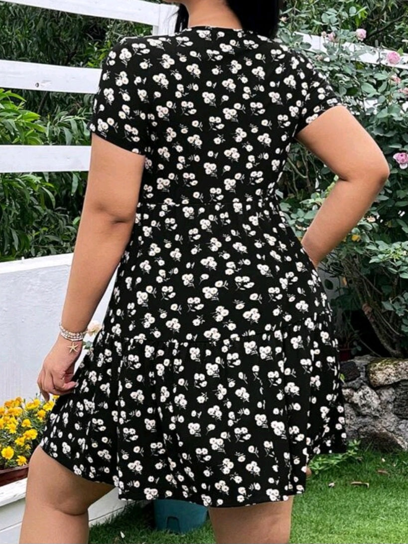 #1423 Ditsy Floral Dress