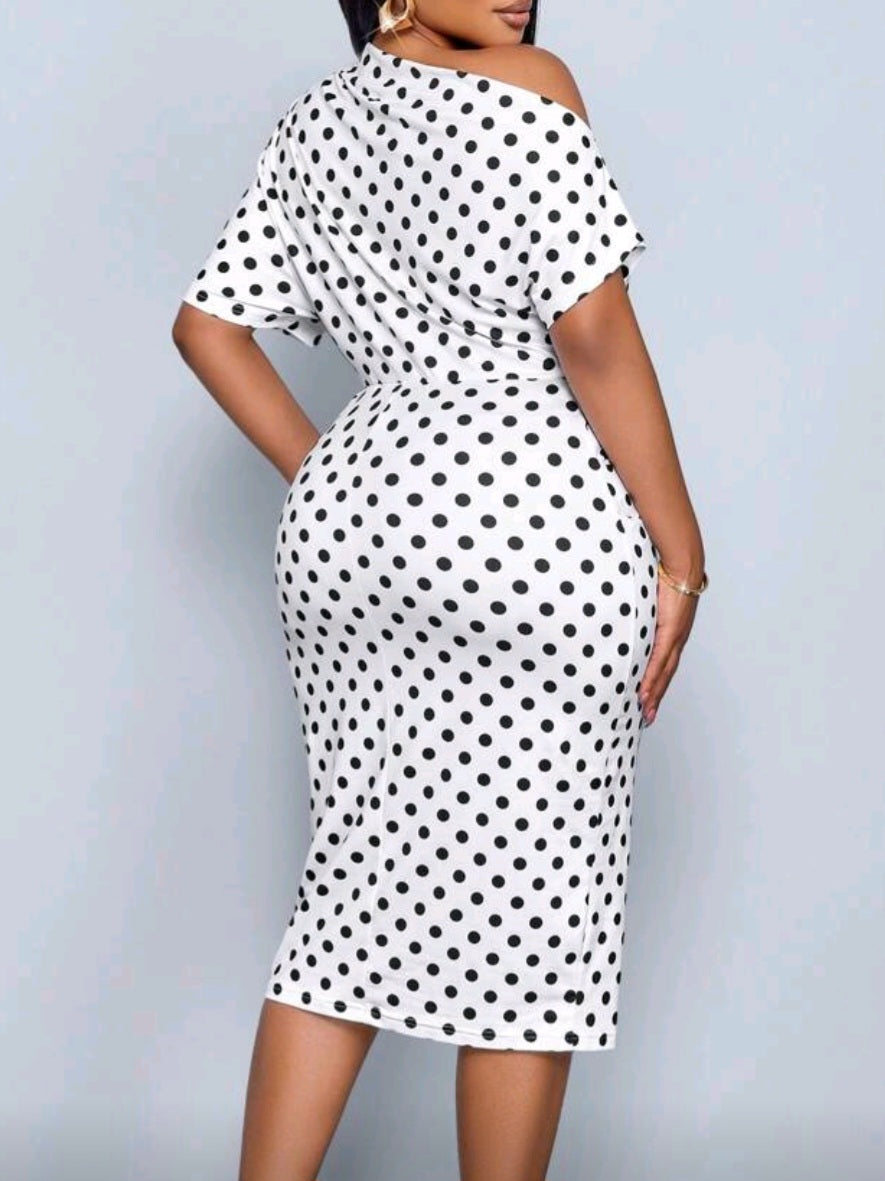 2568 White Polka Dot Pattern Dress