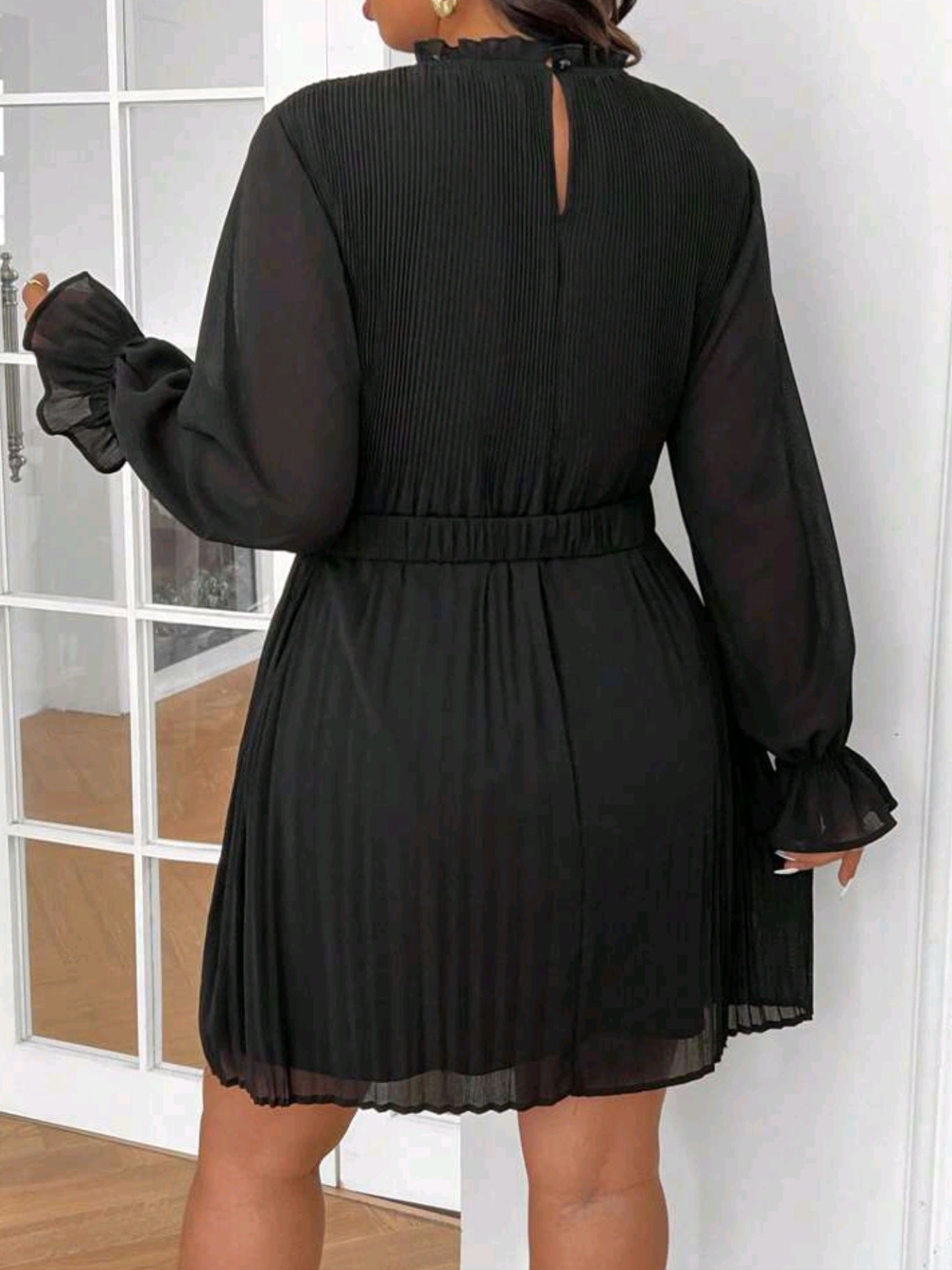 1080 Color Ruffle Flare Sleeve Dress