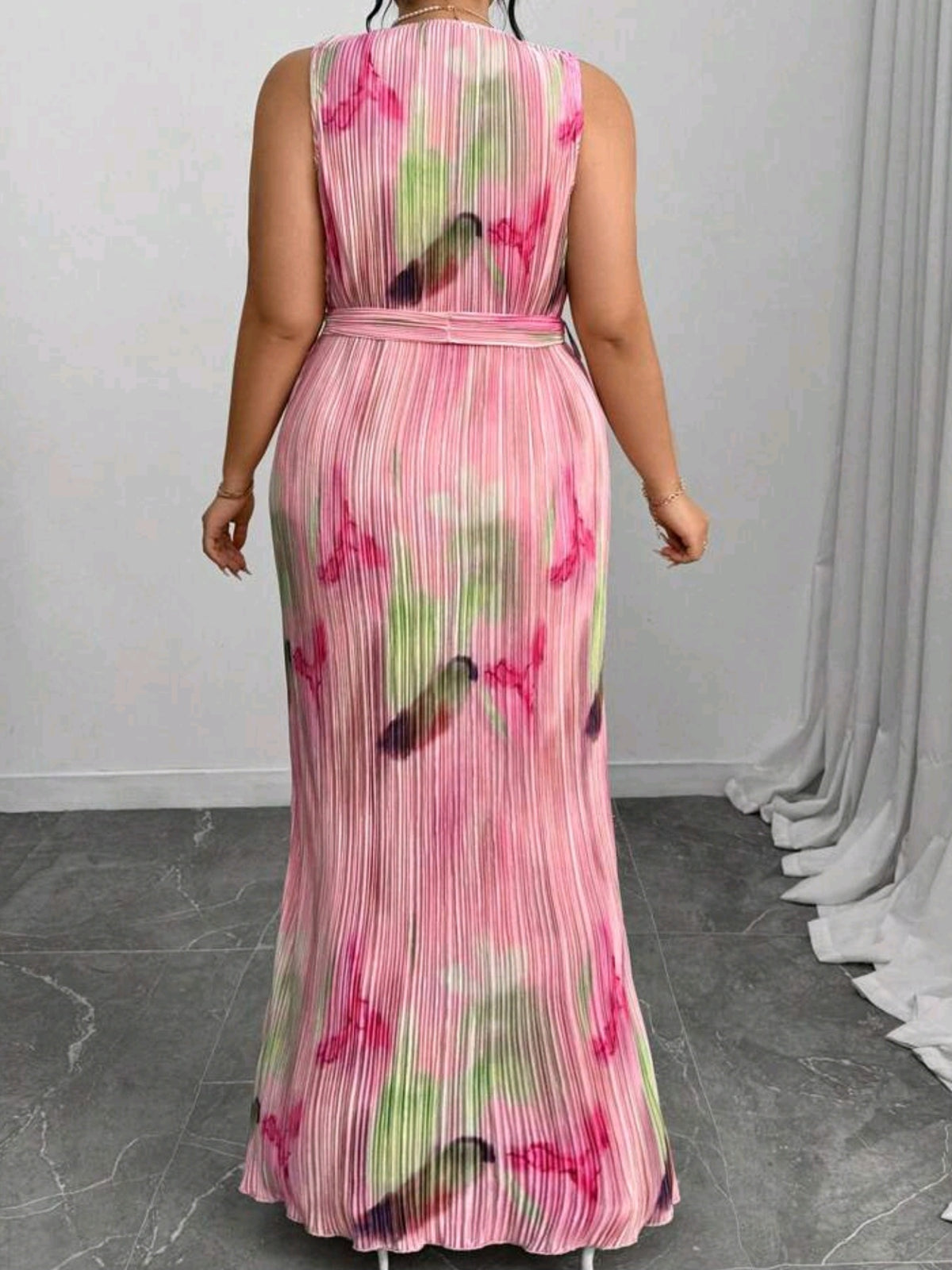 2911 Oriental Print Tie-Up Sleeveless Dress