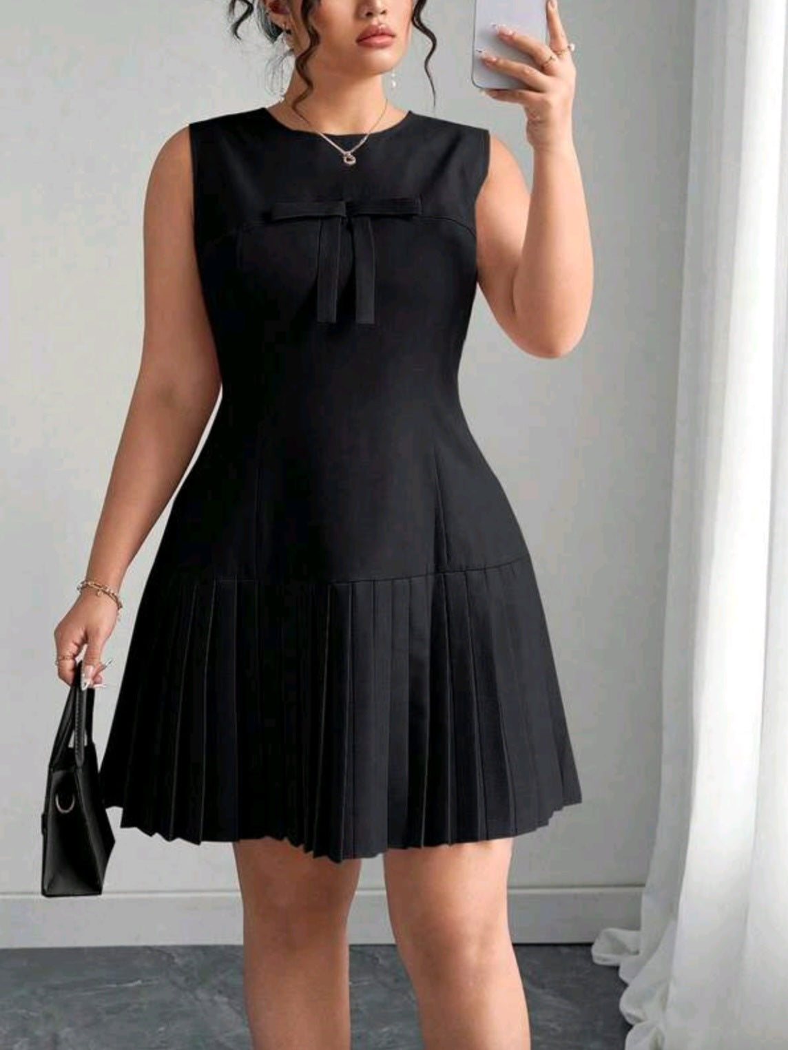3210 Round Neck Slimming Princess Seam Heavy Pleated Dress