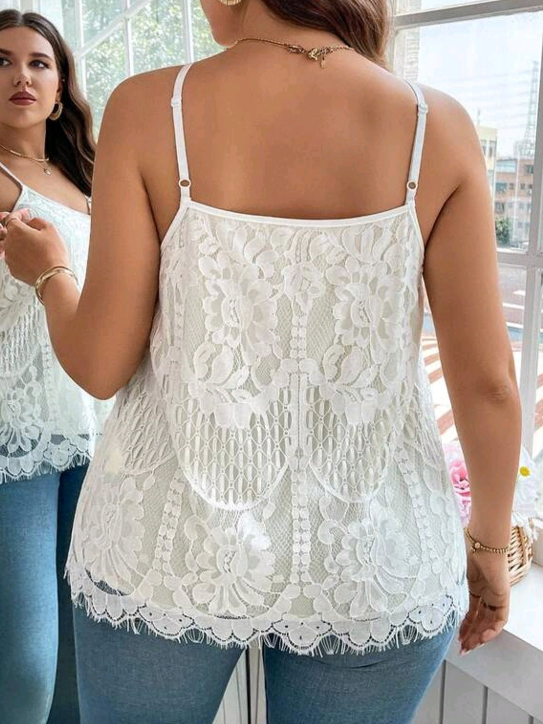 4711 Floral Lace Loose Camisole