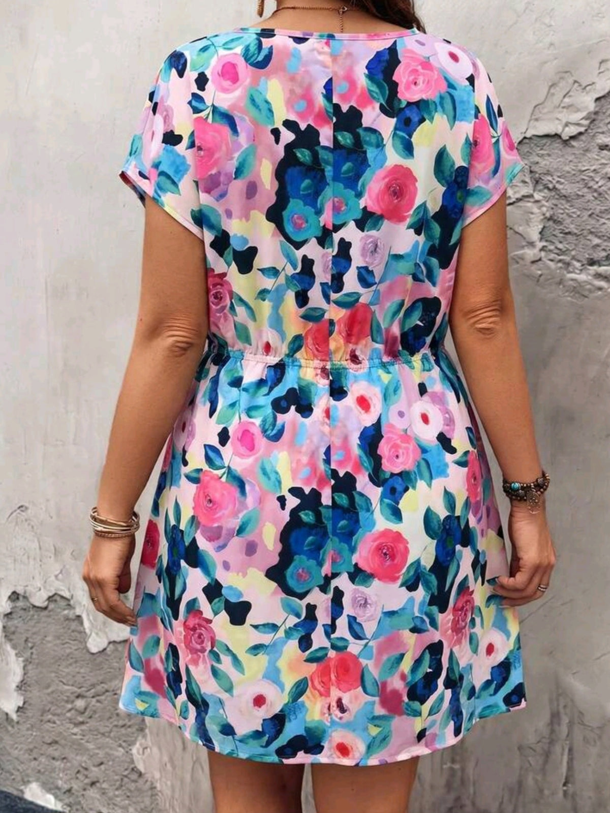 9620 Batwing Short Sleeve Waist-Cinching Dress