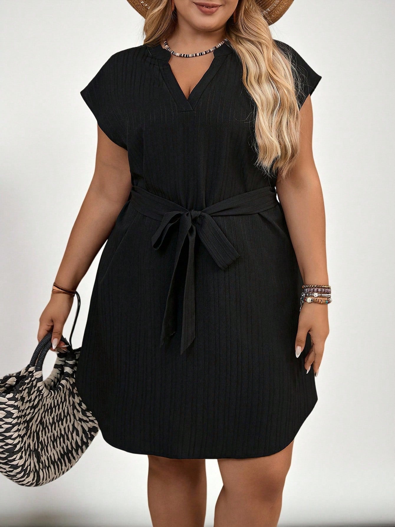 8571 V-Neck Dress