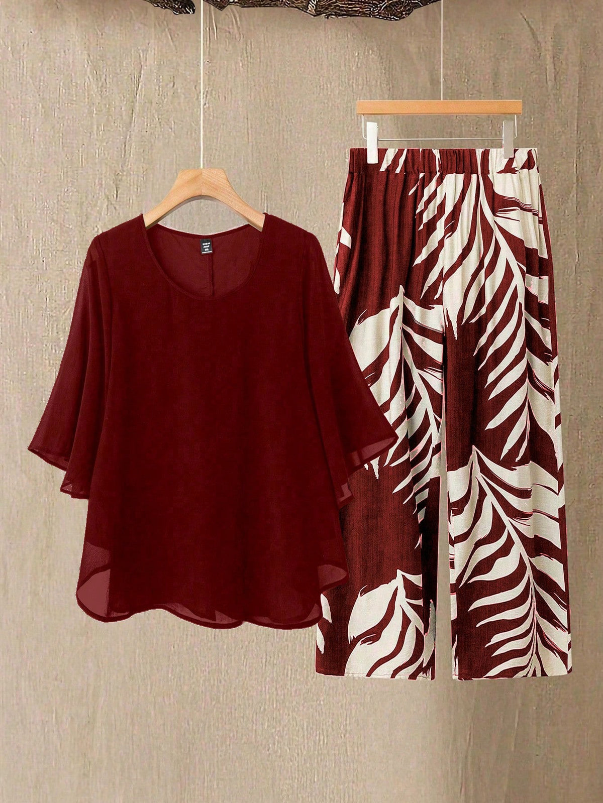 1593 2pcs Chiffon Batwing Sleeve Top and Pants