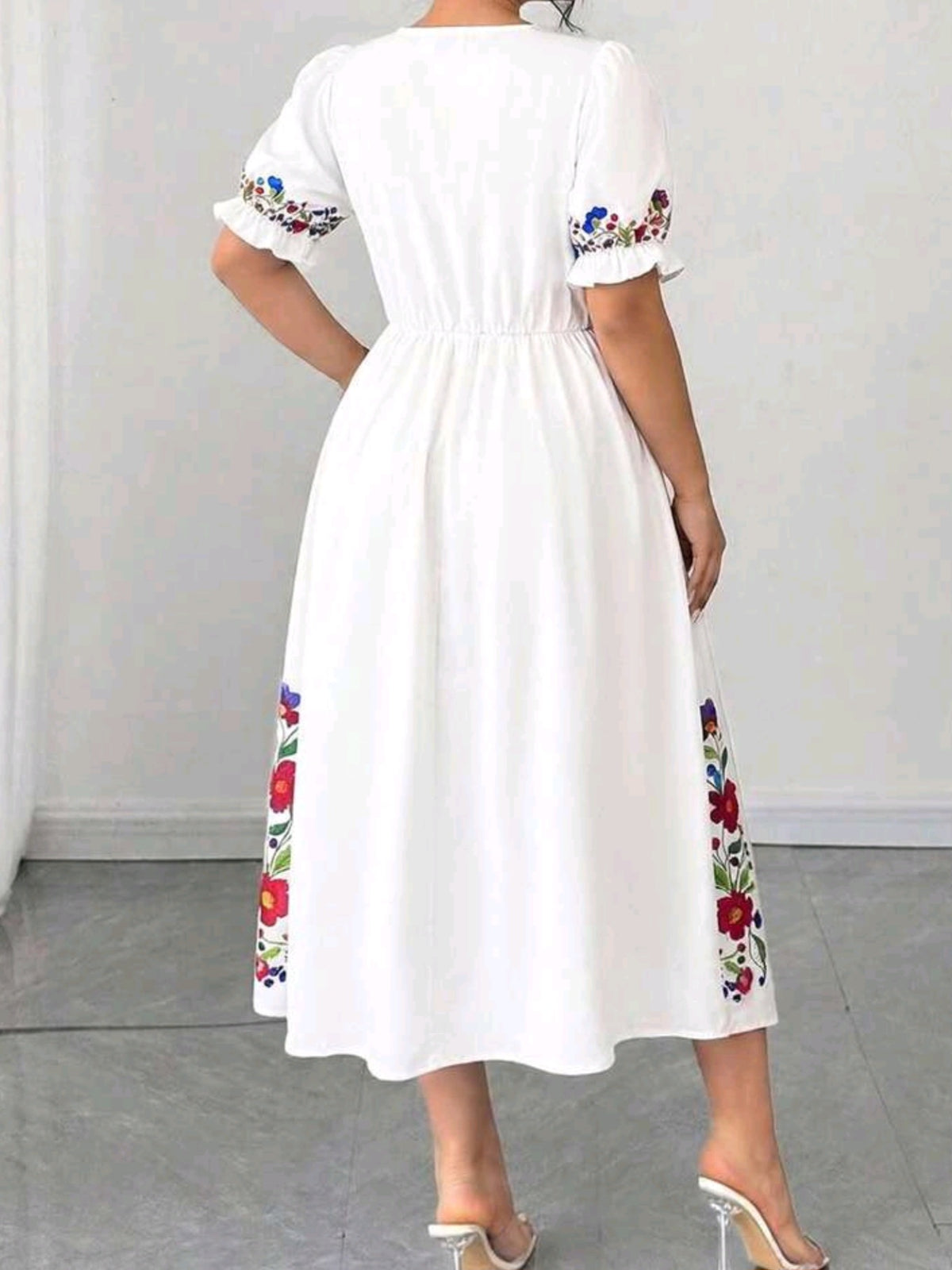 3058 Square Neck Midi Puff Sleeve Dress