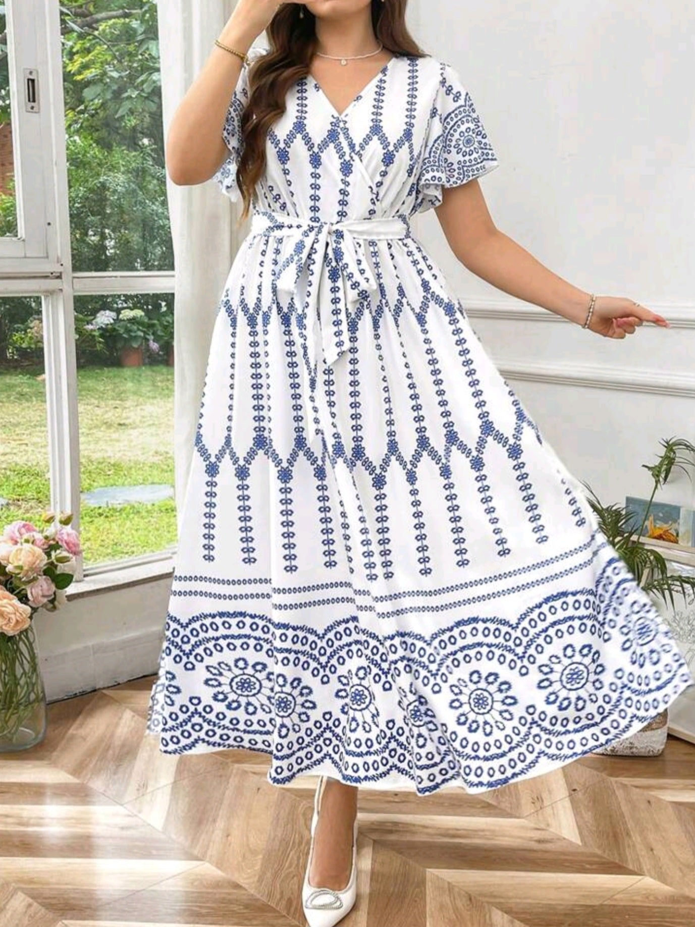 #9079 V-Neck Loose Fit Random Retro Print Dress