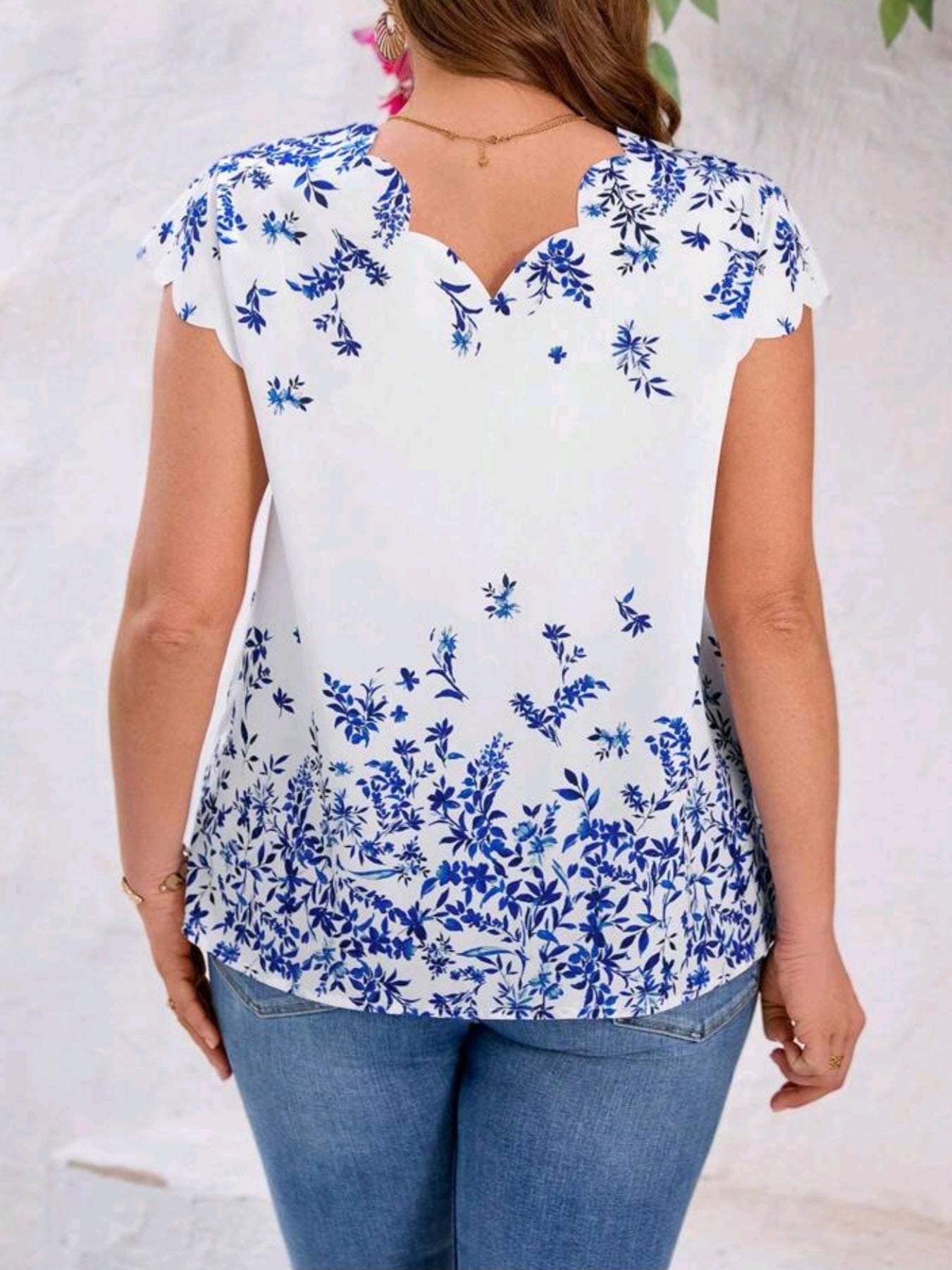 #0628  Floral Print Blouse With Scalloped Collar