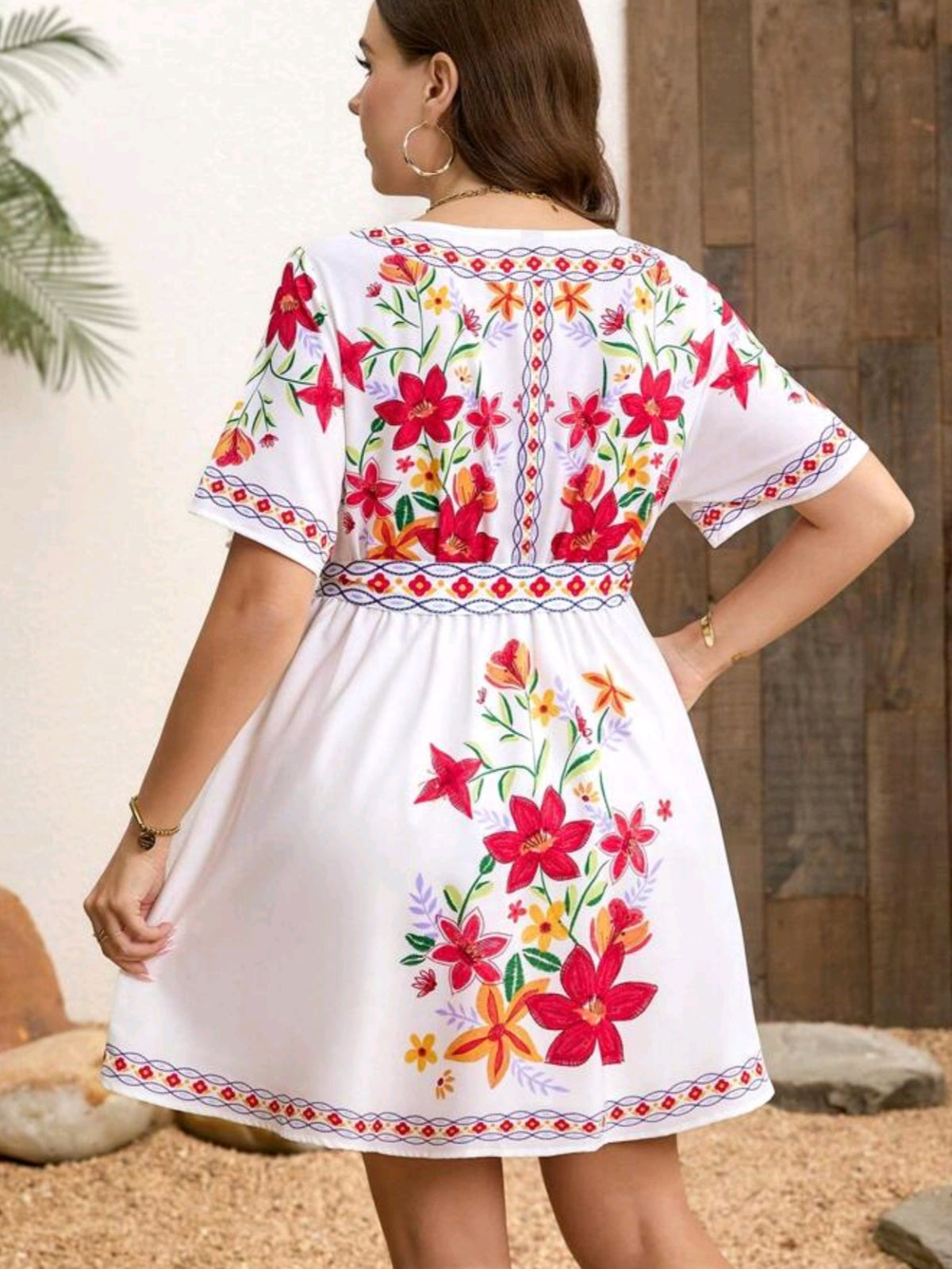 3323 Floral Print V-Neck Tie-Up Dress