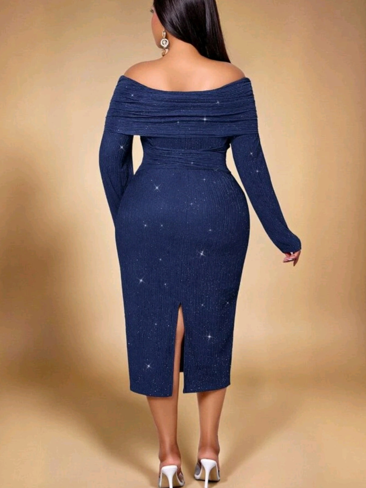 4163 Open Shoulder Ruched Fitted Long Sleeve Dress