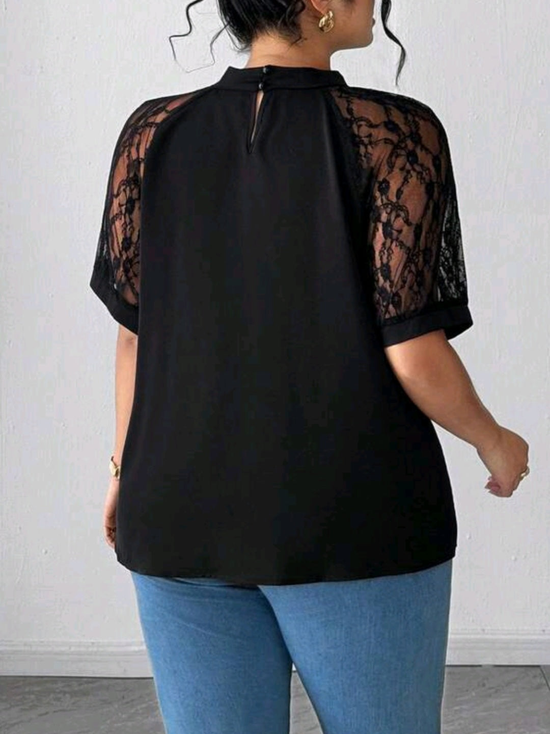 7462 Twist Crinkle Patchwork Ruffle Trim Top
