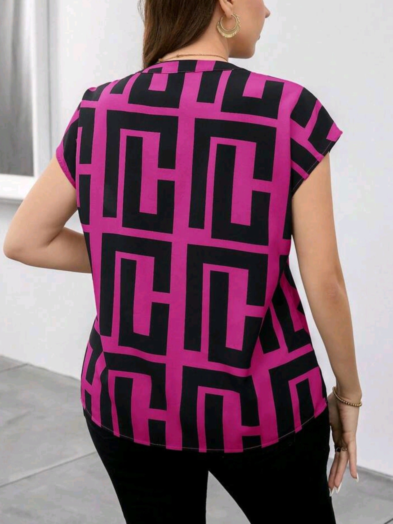 #2833 Geometric Print Blouse