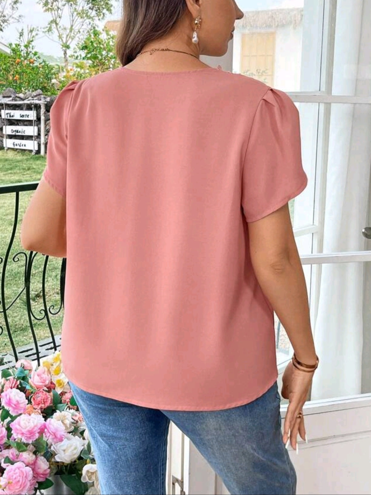 0666 Guipure Lace Trim Petal Sleeve Blouse